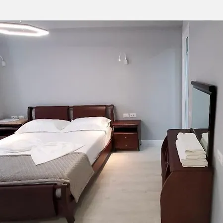 Apartment Isa Boletini *